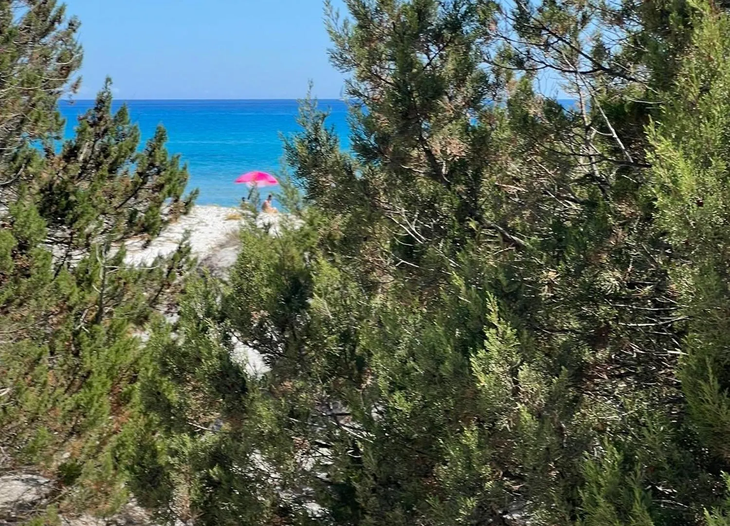 Massetti Rooms Alloggio Per Coppie Sulla Costa Nord Est Dell Isola A Pochi Passi Dalla Spiaggia La Caletta
