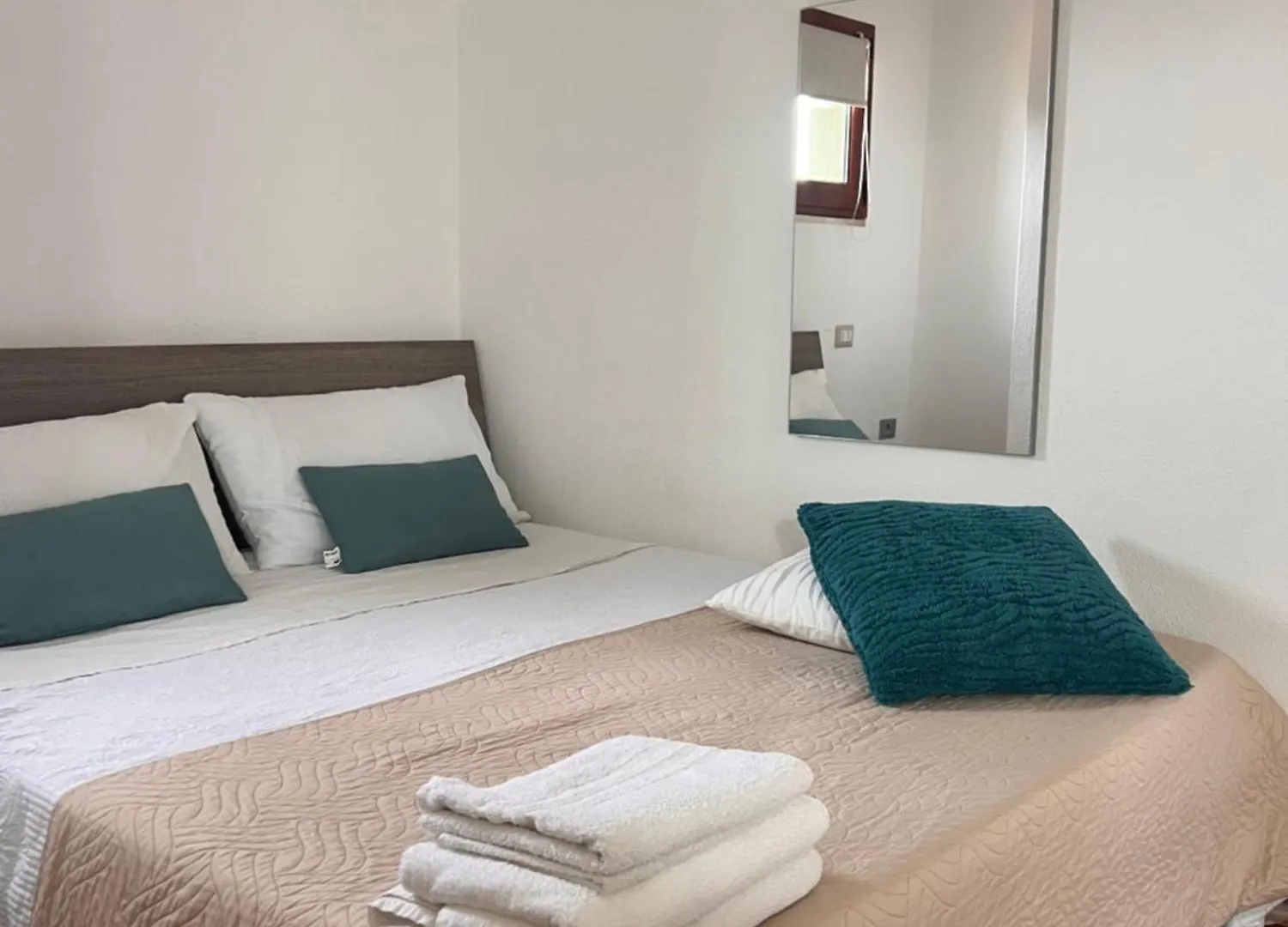 Massetti Rooms Alloggio Per Coppie Sulla Costa Nord Est Dell Isola A Pochi Passi Dalla Spiaggia La Caletta Διαμέρισμα
